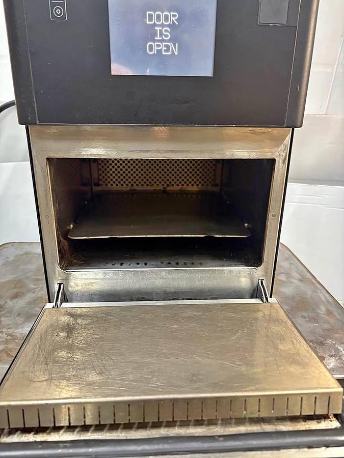 Used Merrychef Eikon E2S High Speed Oven