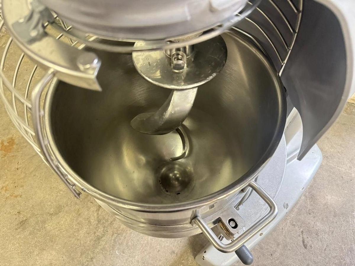 Used Hobart HL300-1STD Legacy 30 Quart Mixer