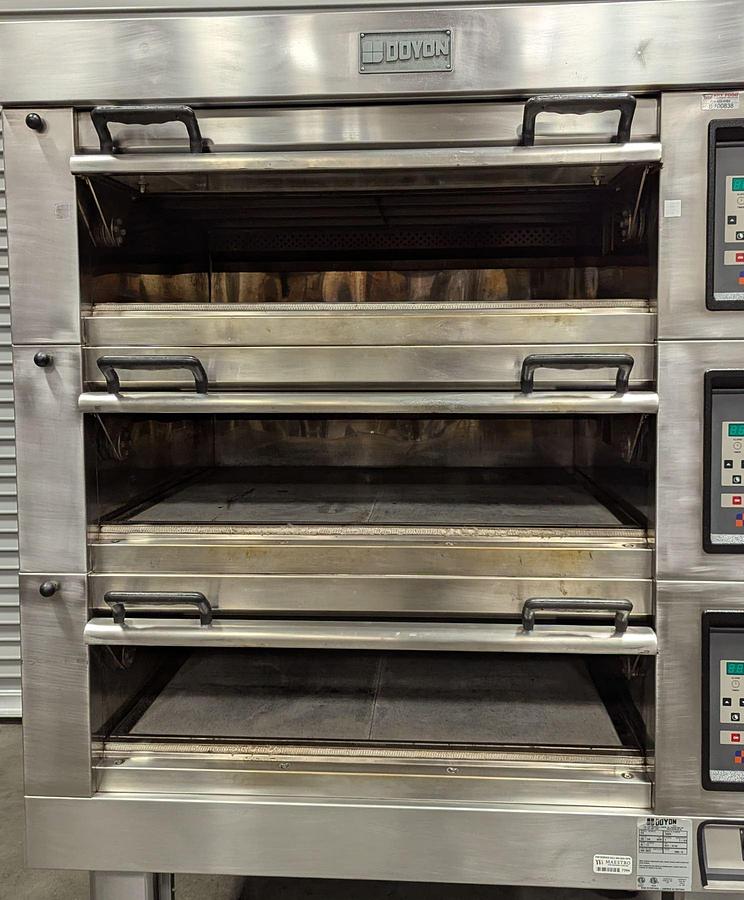 Used Doyon 2T3 Triple Deck Artisan Stone Electric Deck Oven