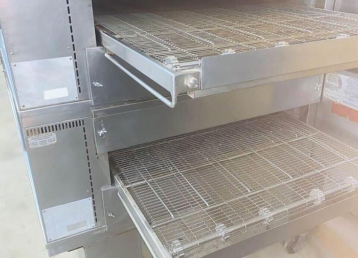 Used Middleby Marshal Gas Conveyor Ovens - double stacked Model PS570