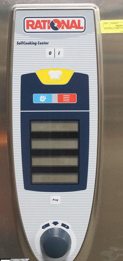 Used  RATIONAL SCC102G NATURAL GAS COMBI OVEN W/ STAND