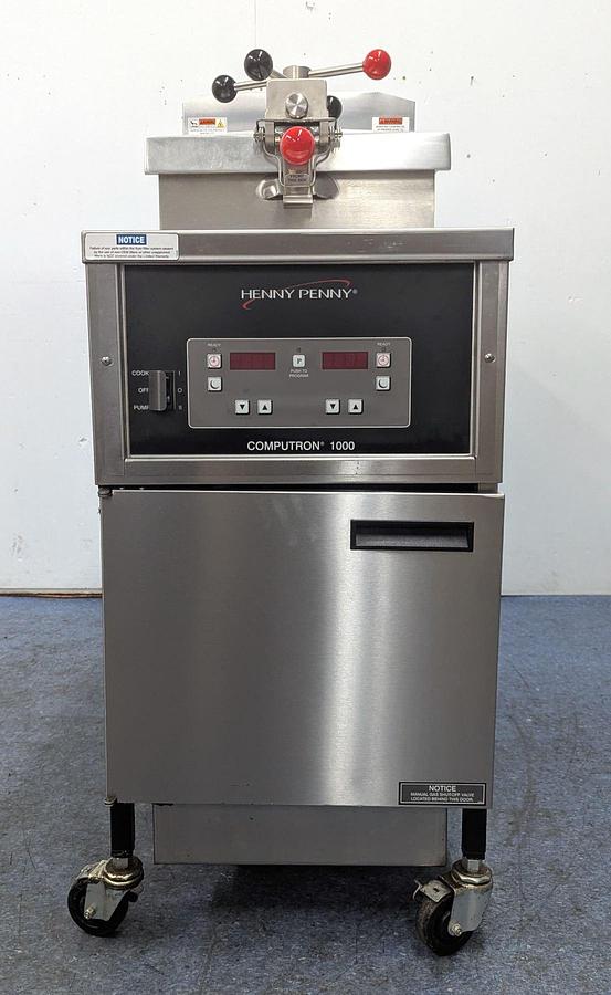 Used Henny Penny PFG600 Gas Pressure Fryer - 2 AVAILABLE - LIKE NEW CONDITION