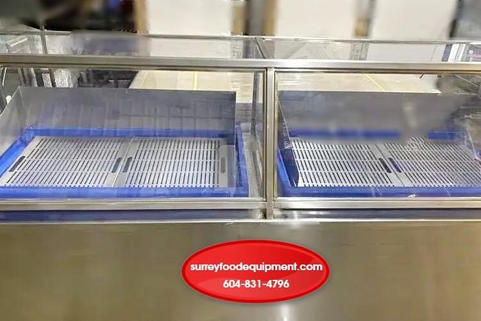 Refurbished Sea Food Ice Bin Insulated Display Table w/ Cambro Bar Bases
