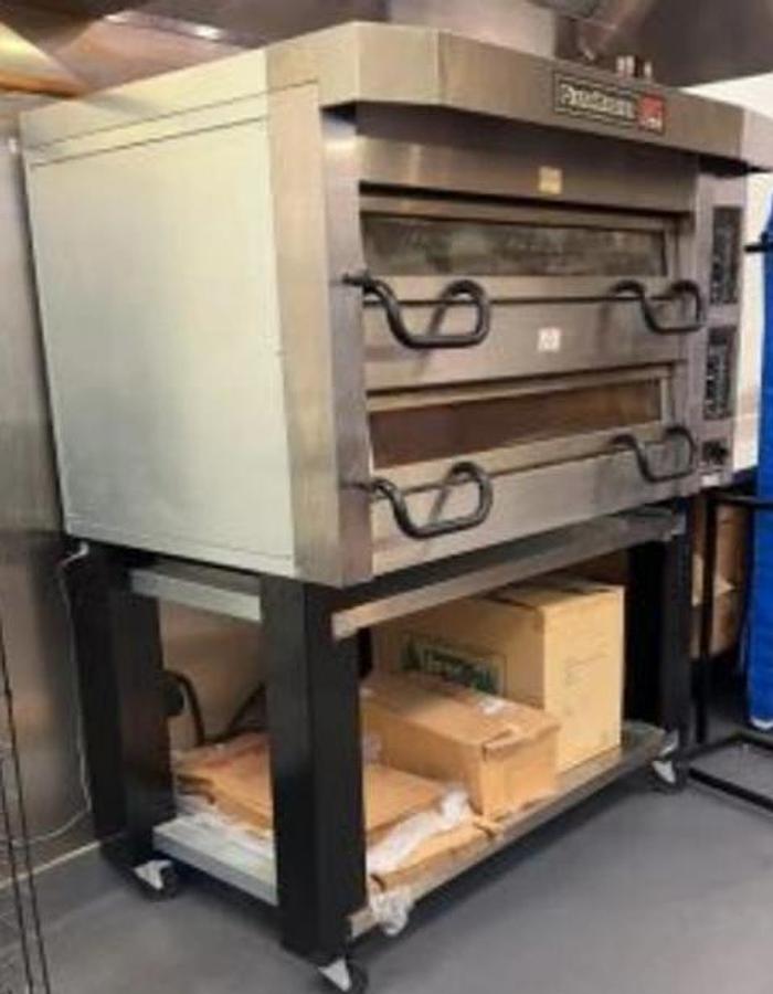 Used  PizzaMaster PM-722ED Electic Stone Pizza Oven - 2 available