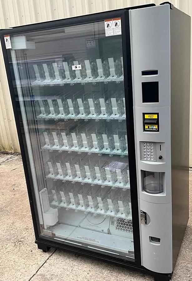 Used Bevmax Refrigerated Beverage Vending machines -4 AVAILABLE