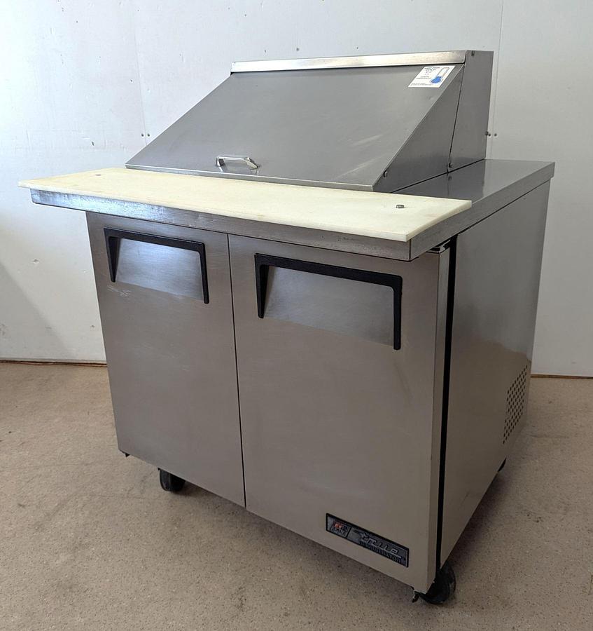 Used True TSSU-36-12MB 36" Refrigerated Sandwich/Salad Prep Table