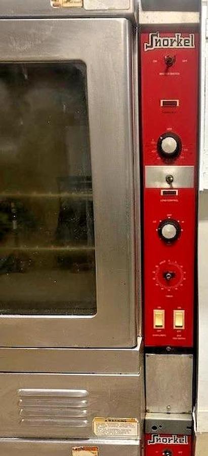 Used VULCAN SG1010T" COMMERCIAL N GAS DOUBLE STACK CONVECTION OVEN 