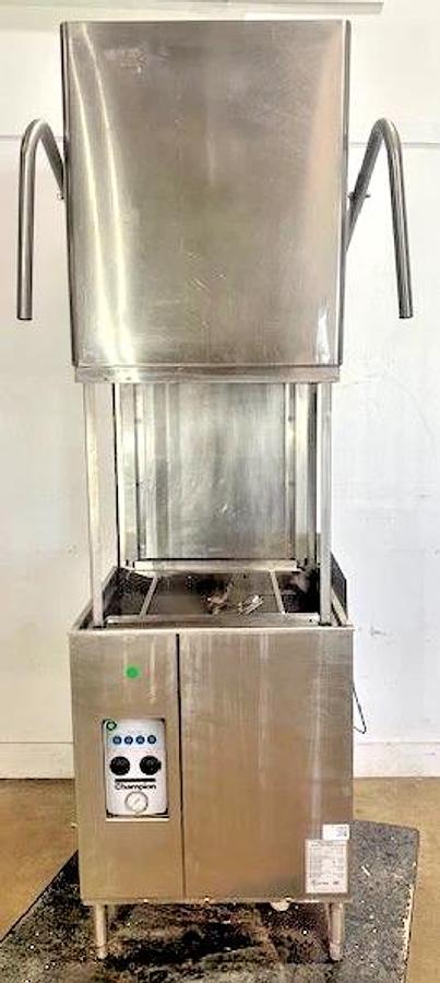 Used "CHAMPION MOYER DIEBEL - MODEL DH500T"COMMERCIAL HIGH TEMP VENTLESS DISHWASHER - 280/240V,3PH