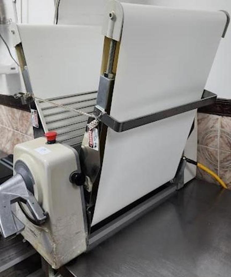 Used RONDO STM-513 COUNTERTOP DOUGH SHEETER