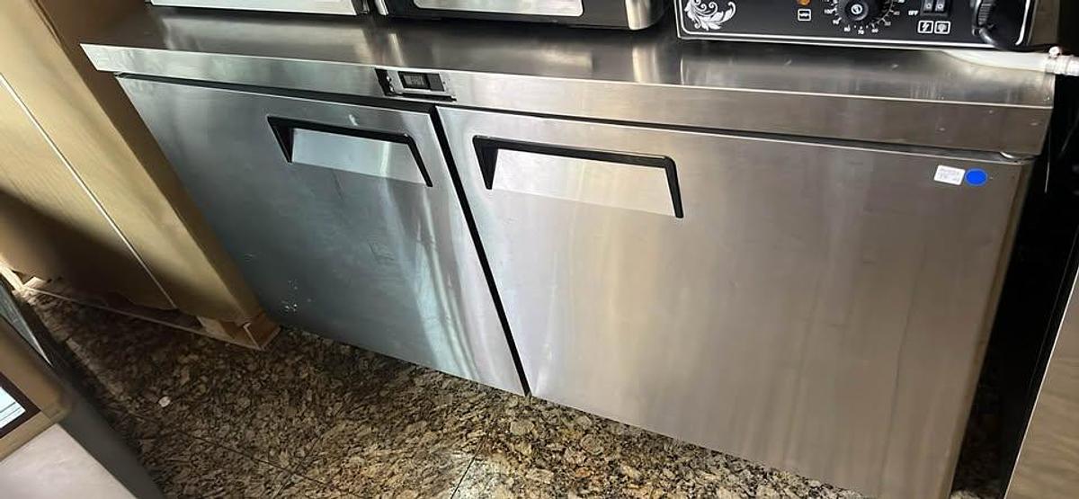 Used 5' Work top freezer - 2 door