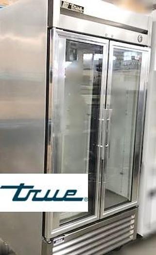 Used True 2 glass door upright refrigerator