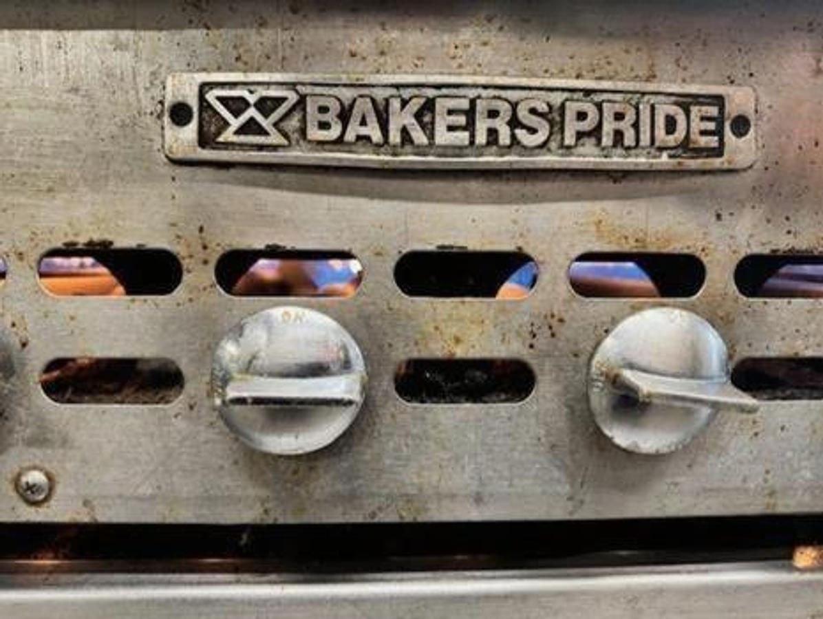 Used Bakers Pride Dante Series XX-6 Countertop Gas Charbroiler