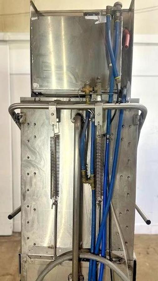 Used "CHAMPION MOYER DIEBEL - MODEL DH500T"COMMERCIAL HIGH TEMP VENTLESS DISHWASHER - 280/240V,3PH