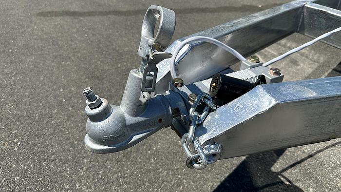 77 in Billy Food Vending Trailer Mobile Concession Both windows FT27