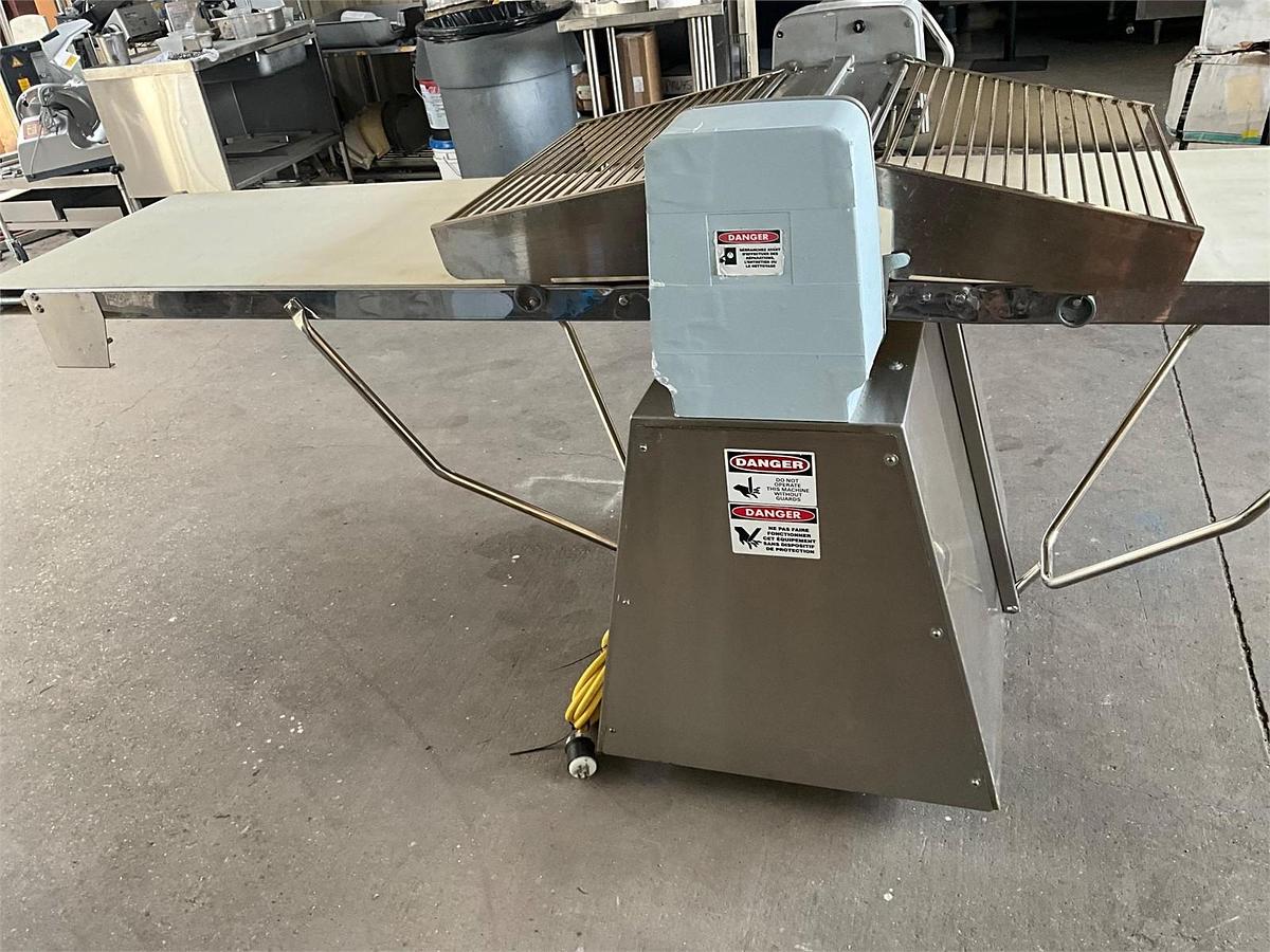 Used Rondo butterfly dough reversible sheeter SC0677
