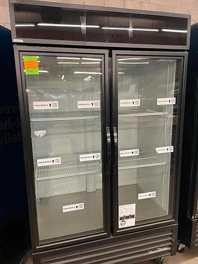 Refurbished 2 Door Glass Cooler | True | Model # GDM-43-HC-TSL-01