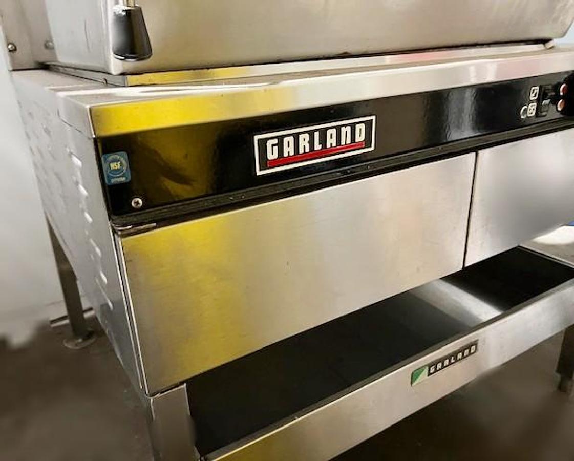 Refurbished GARLAND F30E-L ELECTRIC TILTING SKILLET, 208V 3PH