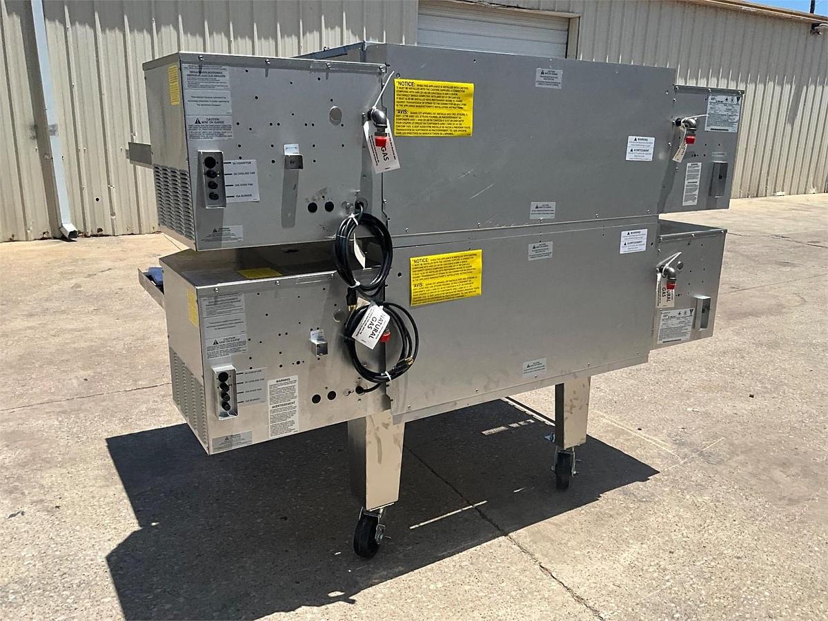 Used 2023 Lincoln gas 1600 double stack conveyor oven - NEVER BEEN USED