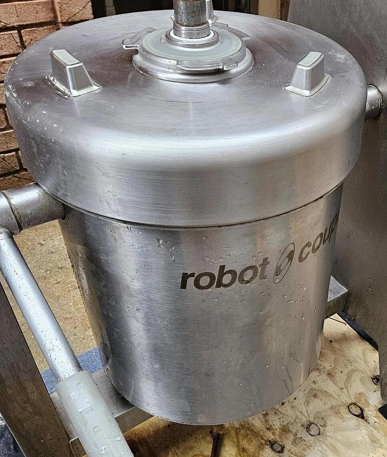 Used ROBOT COUPE R60, 63 QUART CAPACITY HIGH SPEED FOOD CUTTER/MIXER