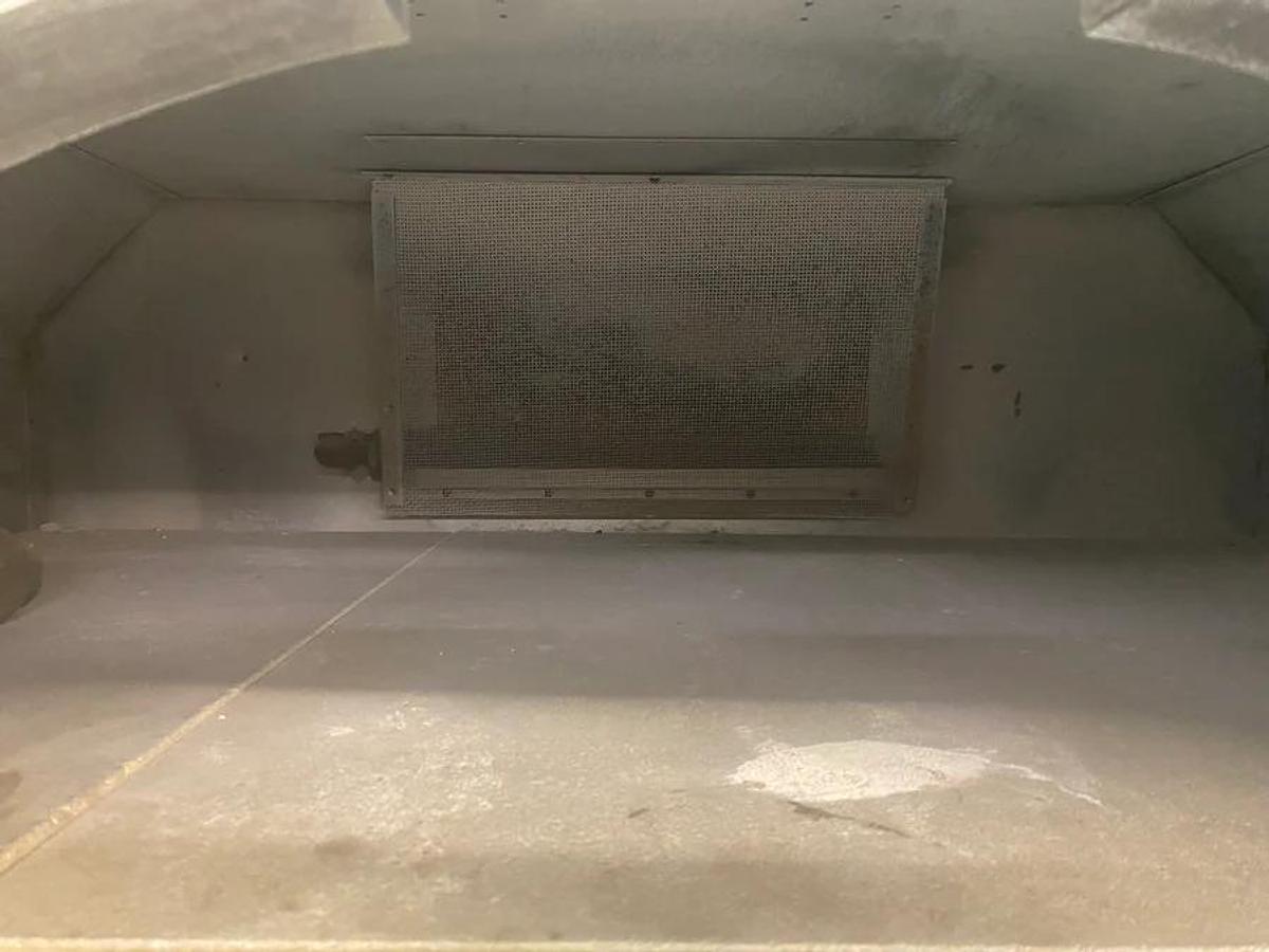 Used Bakers Pride FC616/Y600 Double Deck Natural Gas Pizza Oven - SUPER DEAL