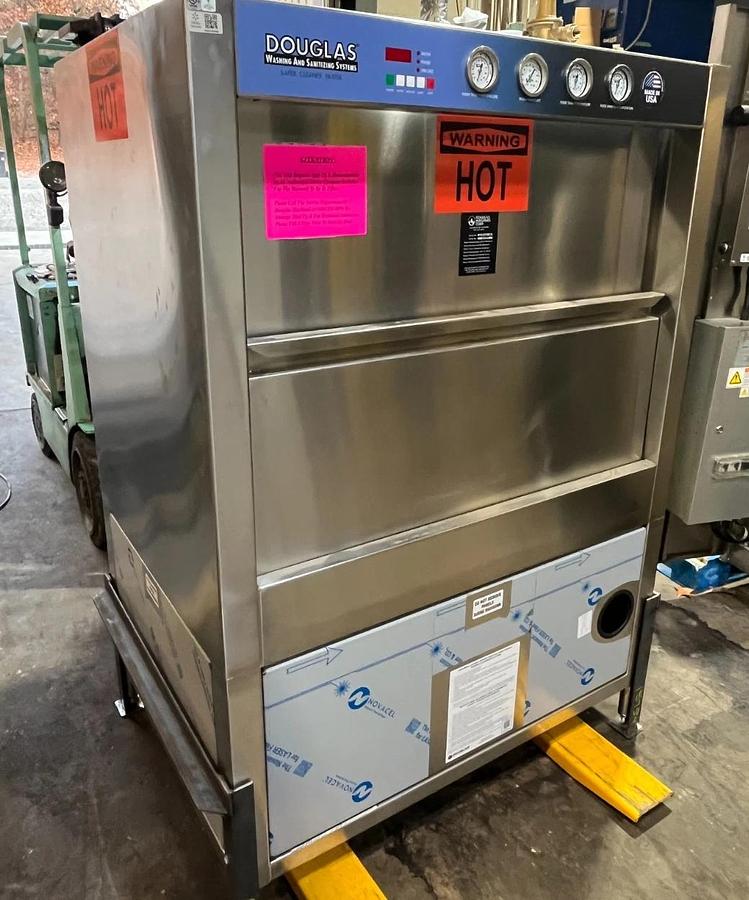 Brand new - Brand new Douglas / Display Specialties SD-20-ELEL Pan Washer -SCRATCH AND DENT CLEARANCE