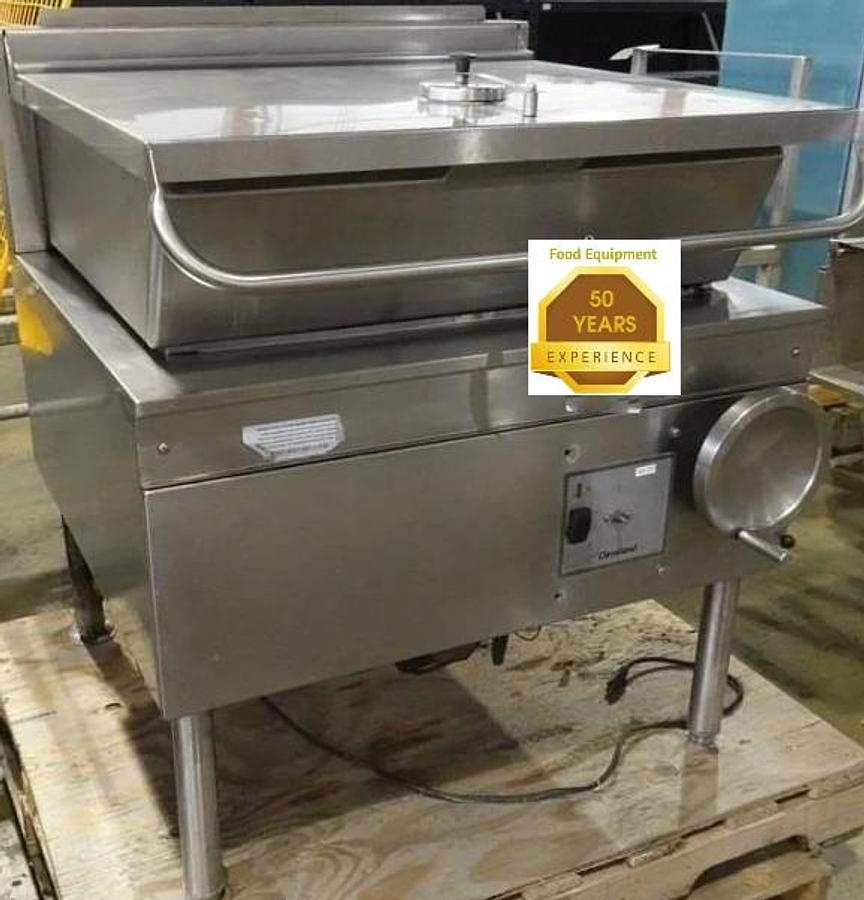 Used Cleveland tilting skillet -