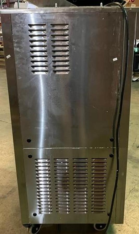 Refurbished Spaceman 6250-C Twin Twist Soft Serve Machine - LIKE NEW  - 
