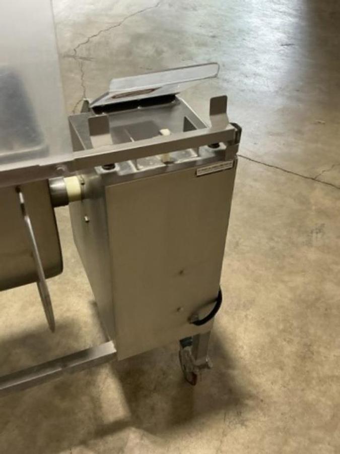 Used Clean Working Industrial Hollymatic HM-100 Mixer