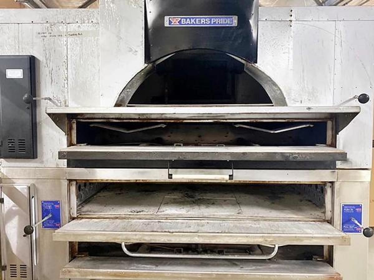 Used Baker's Pride Double Deck Pizza Oven Stainless Steel Body, FC-616 and Y600
