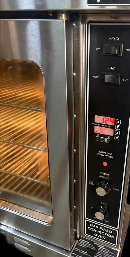 Used EFI - Full Size Commercial Gas Convection oven - Like new