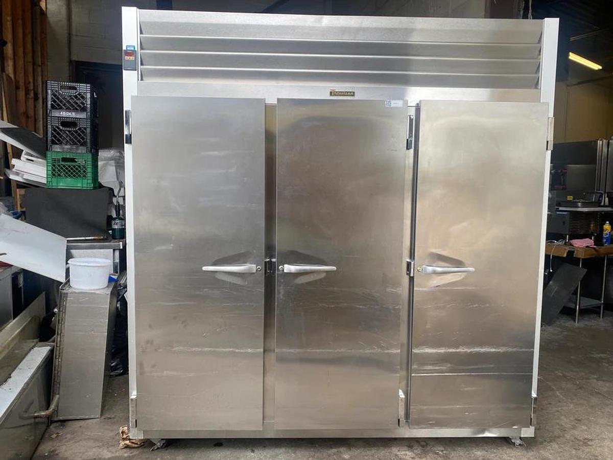 Used Traulsen 76” G-Series G30010 Solid 3-Door Freezer