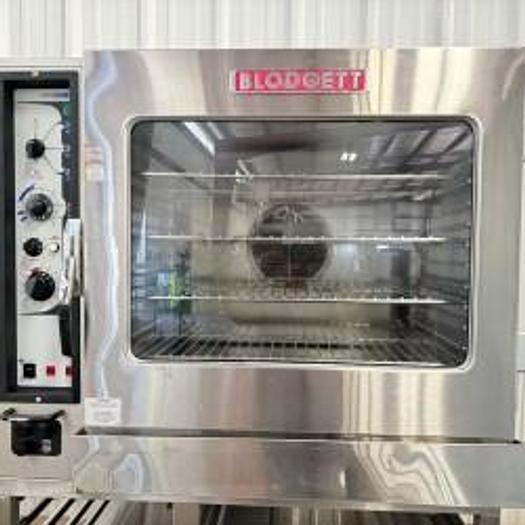Used Blodgett Electric Combi Oven 12 Full Size Pan BC14E with Stand