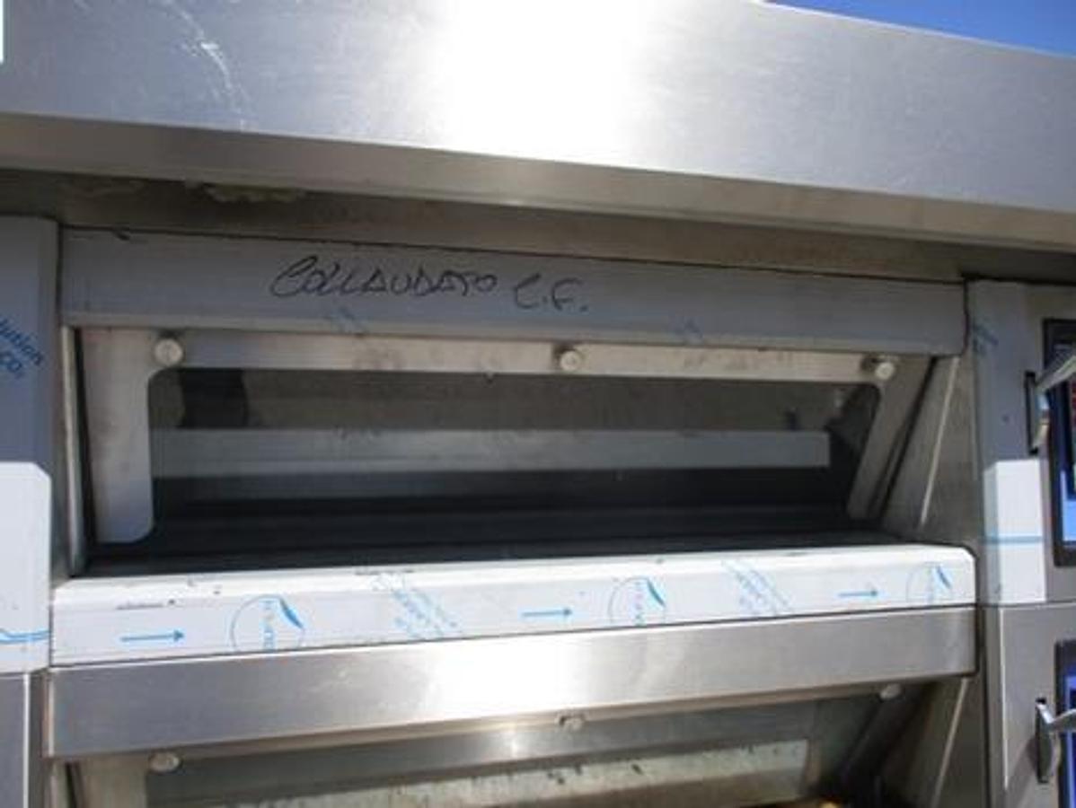 Used MAC-PAN PIZZA OVEN ELECTRIC
