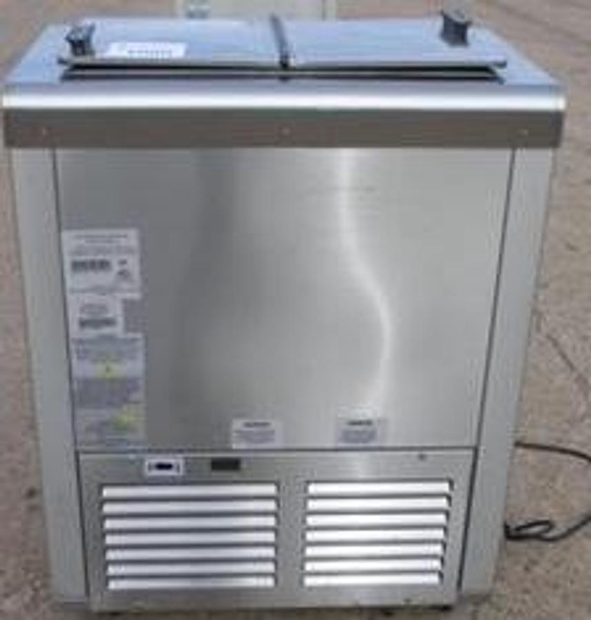 Used NELSON - S/S ICE CREAM/FROZEN DESERT FREEZER ON CASTERS 