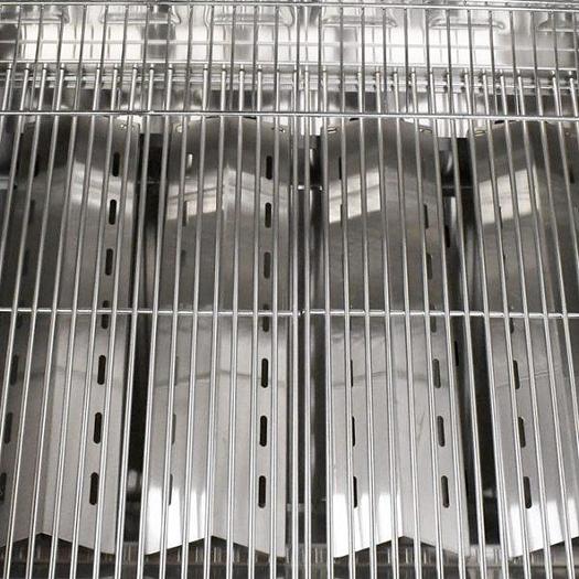 Used Stainless Steel Propane Outdoor BBQ Grill with 5 Burners, Top and Side Shelf and Roll Dome, 80000 BTU