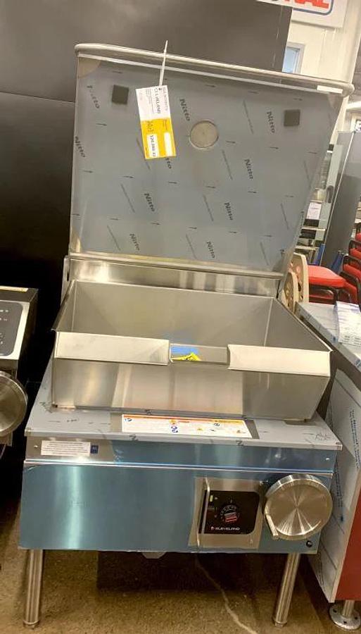 Used Cleveland SGL30TR Gas Tilting Skillets -WARRANTY