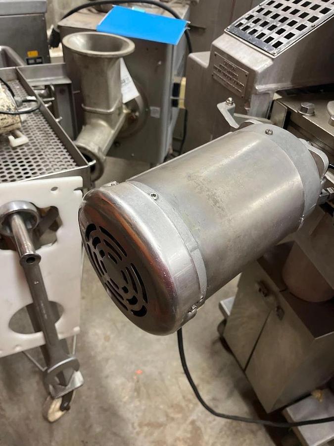 Used Hollymatic 865 patty machine