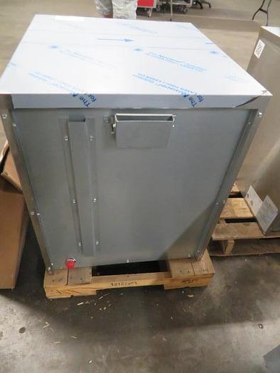 Sierra gas pizza oven - 2 shelves - brand new scratch and dent