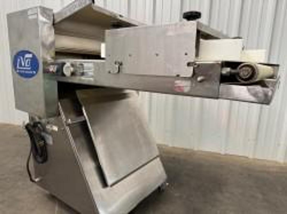 Used LVO SM24 24" Dough Sheeter
