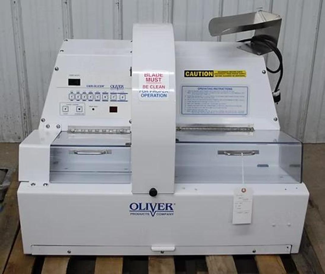Used Oliver 2003 Variable Slice Bread Slicer - WARRANTY