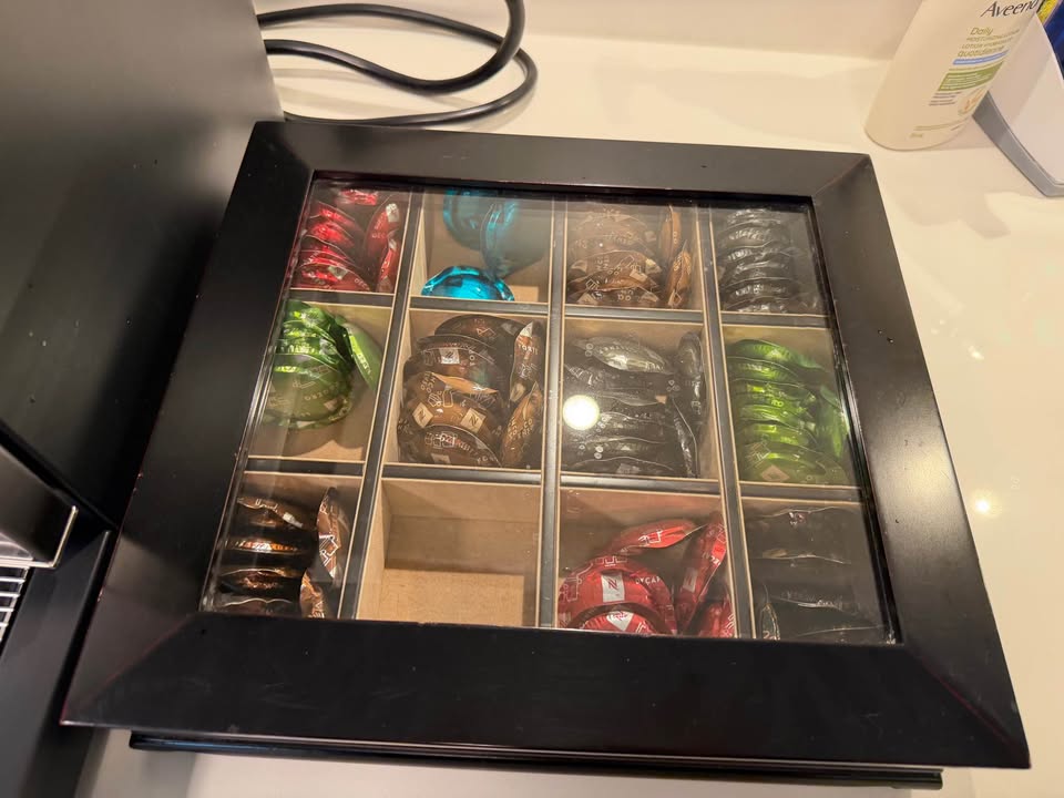 Used Nespresso Momento 120 - with milk unit