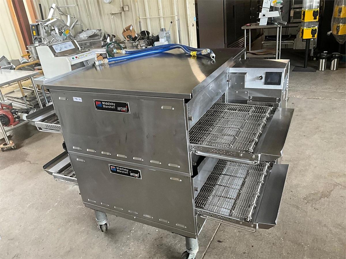 Used 2023 Middleby Marshall gas conveyor double oven - PS638G