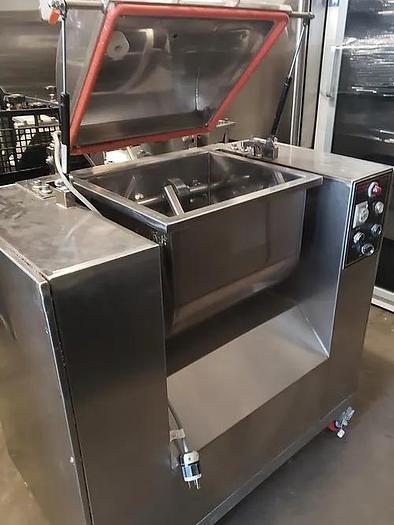 Refurbished Bsin S.S Vertical Vacuum Mixer 60 kg