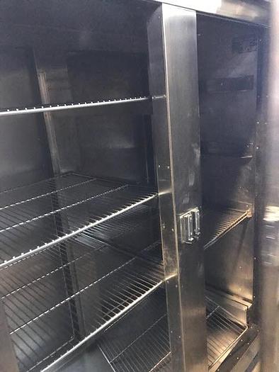 Used Curtis Hot Food Warming Cabinet - 4 doors