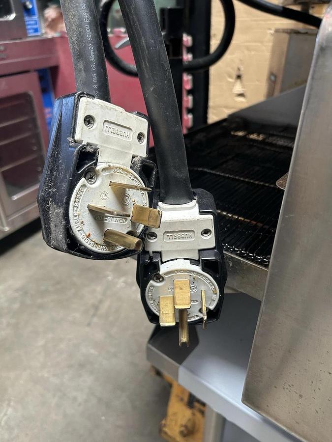 Refurbished Turbochef Stackable Hi-Speed Conveyor Ovens HC2020