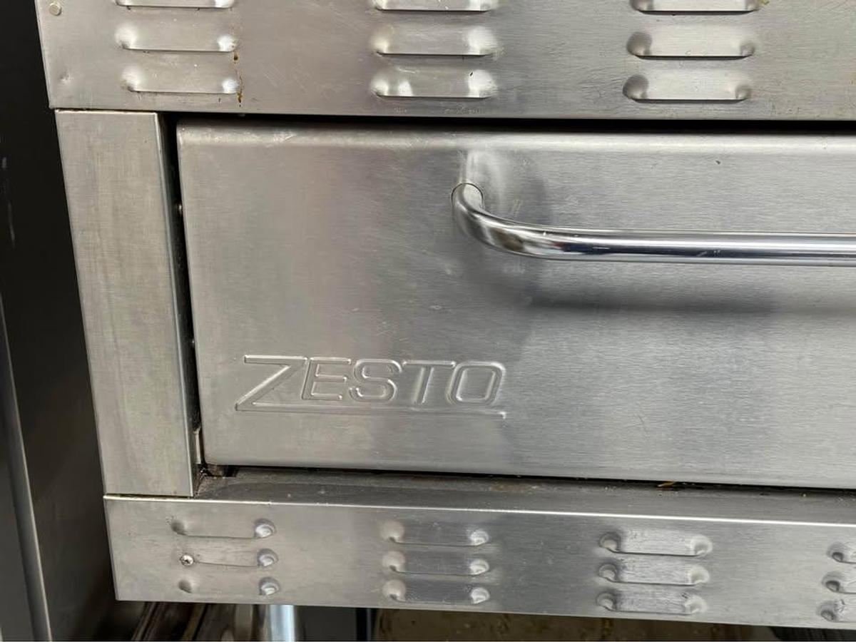 Used Zesto Commercial Deck - Pizza Oven