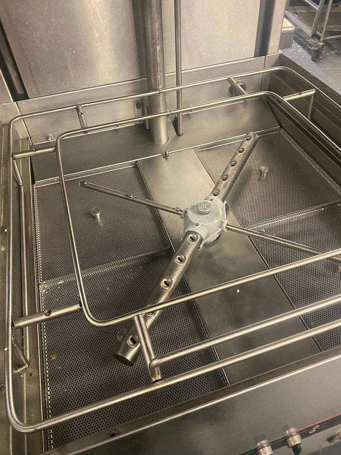 Used Omcan CD-GR-1500 Upright Dishwasher - HI TEMP