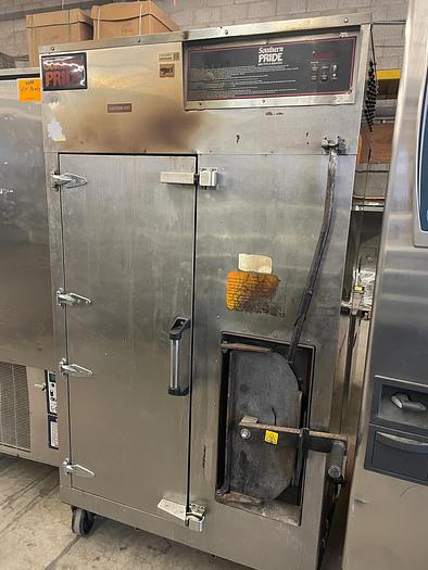 Refurbished Smoker | Southern Pride | Model # SRG-400 | Gas