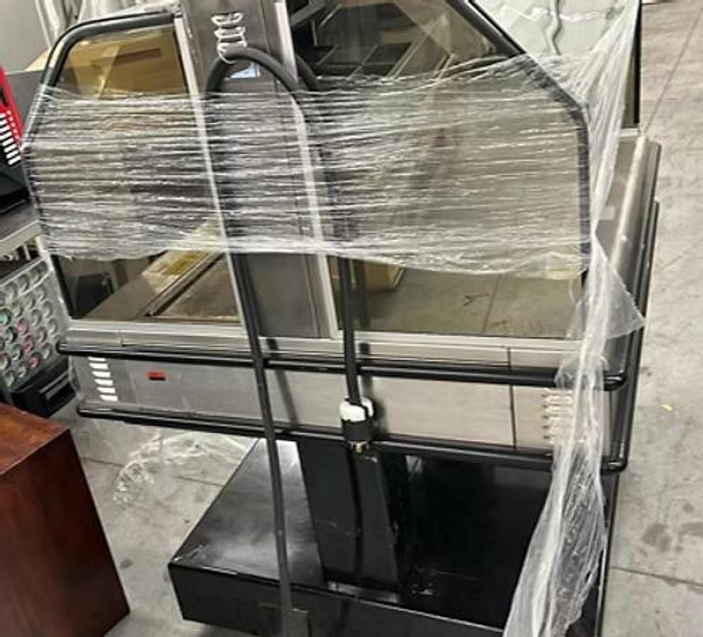 Used Henny Penny Hot Food Chicken Display Case