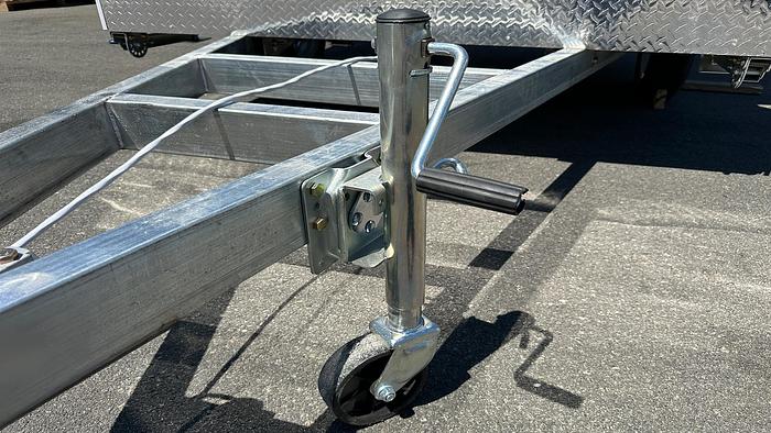 77 in Billy Food Vending Trailer Mobile Concession Both windows FT27